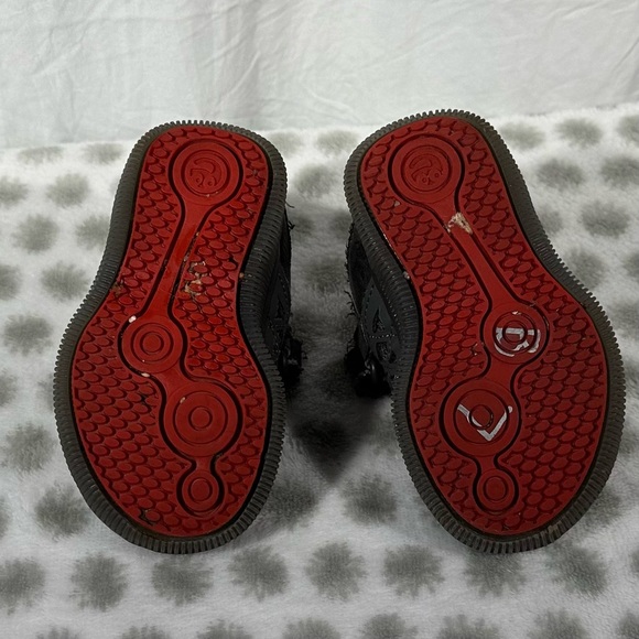 Surprise by Stride Rite Toddler shoes size 4 - Picture 5 of 6
